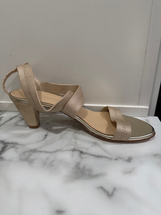Donald J. Pliner Anitra gold strap sandals women’s size 8.5